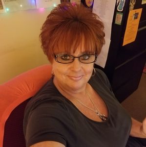 Meet your Posher, Shellie